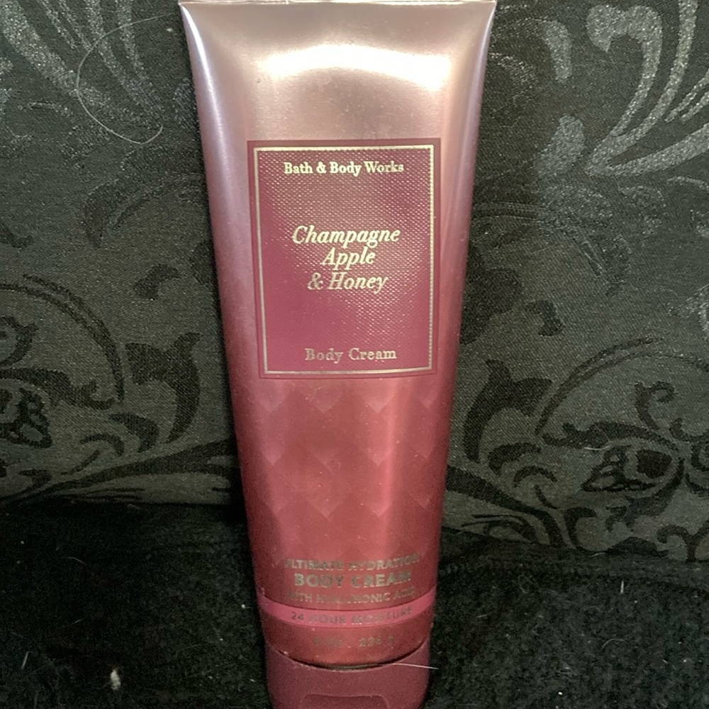 Champagne Apple & Honey body cream